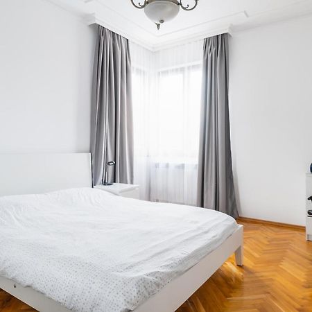Vitosha Str 2Bd White & Blue Apt By Flat Mаnager Sofia Extérieur photo